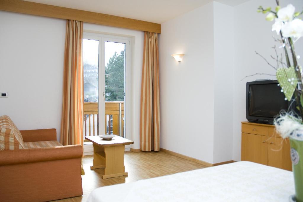 Hotel Loewenwirt Cermes Bilik gambar