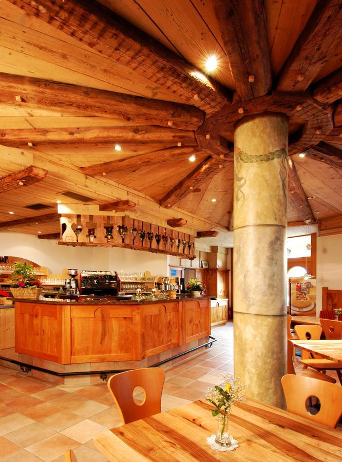 Hotel Loewenwirt Cermes Luaran gambar